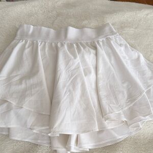 Lululemon Athletica White tennis skirt